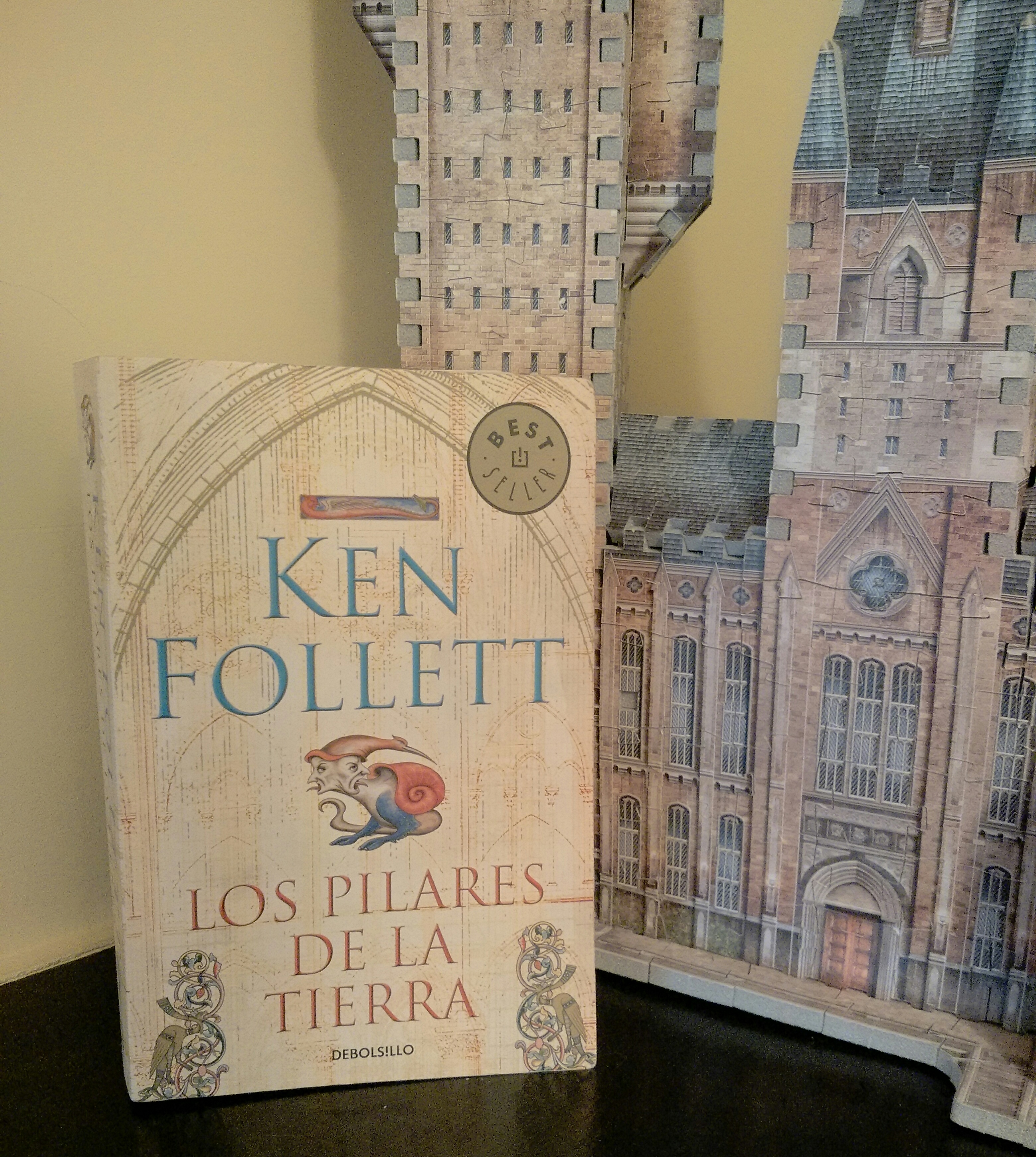 Los pilares de la tierra, Ken Follett, literatura histórica, edad media, catedral, ficción histórica, relectura